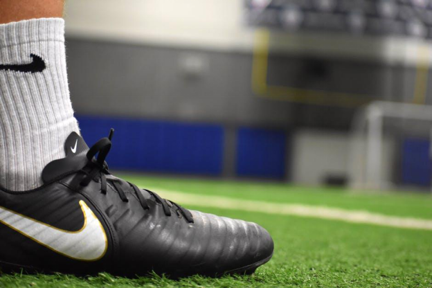 4 Ways To Decrease Your Risk Of Developing Athlete's Foot This Winter